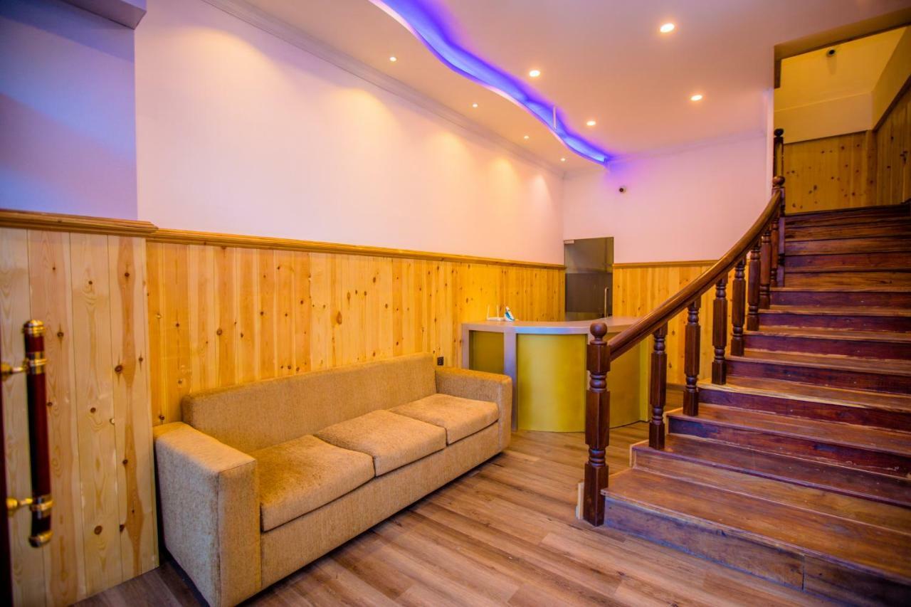 Huddle Hotel Nuwara Eliya Exterior foto
