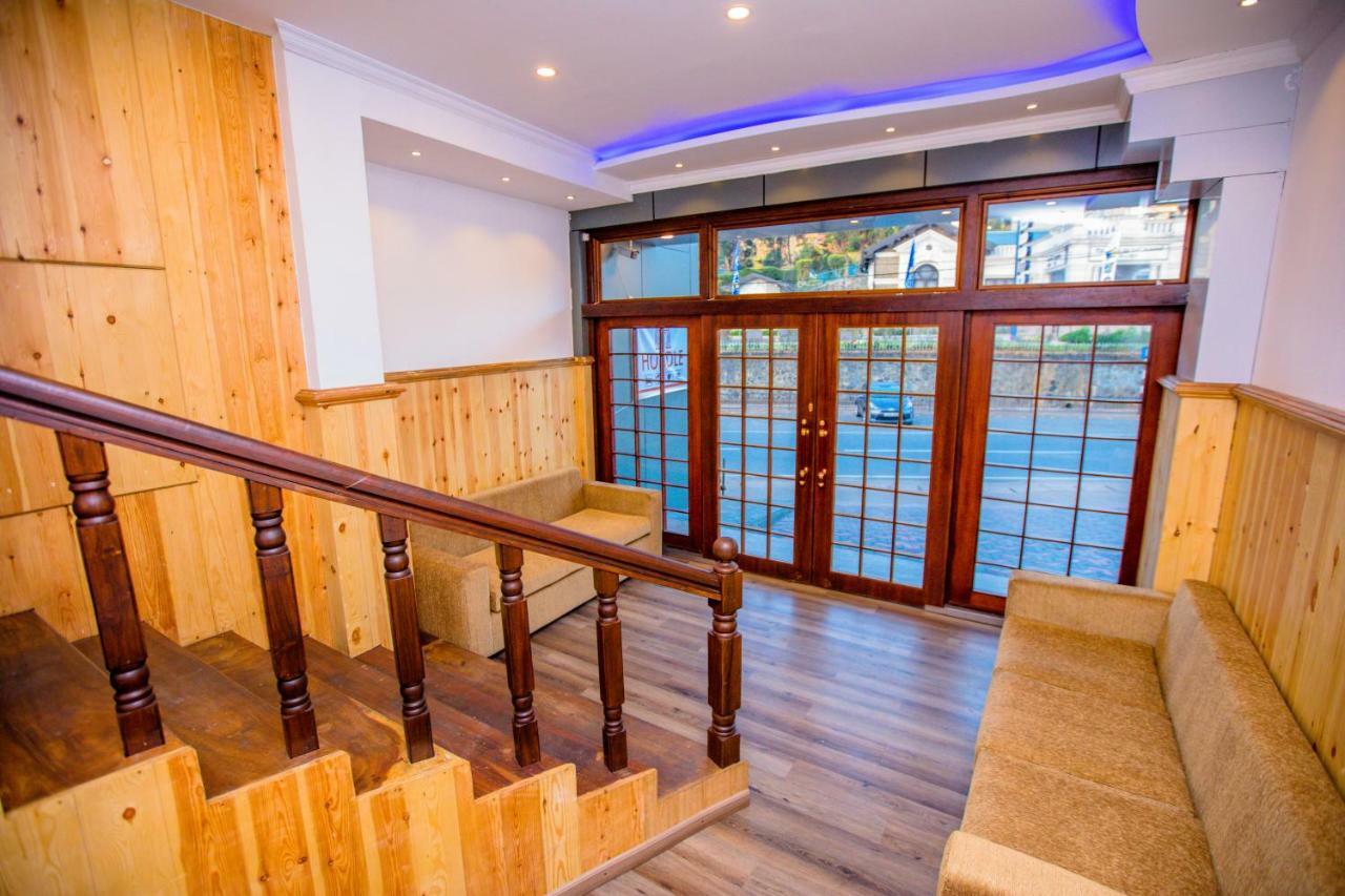 Huddle Hotel Nuwara Eliya Exterior foto