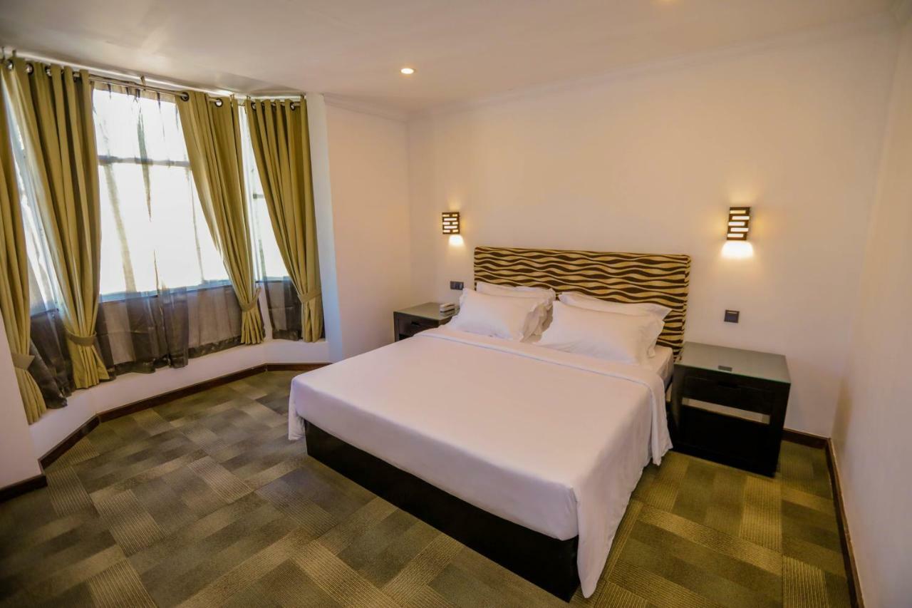 Huddle Hotel Nuwara Eliya Exterior foto