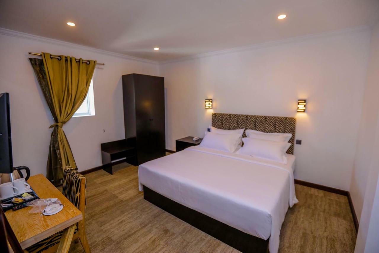 Huddle Hotel Nuwara Eliya Exterior foto