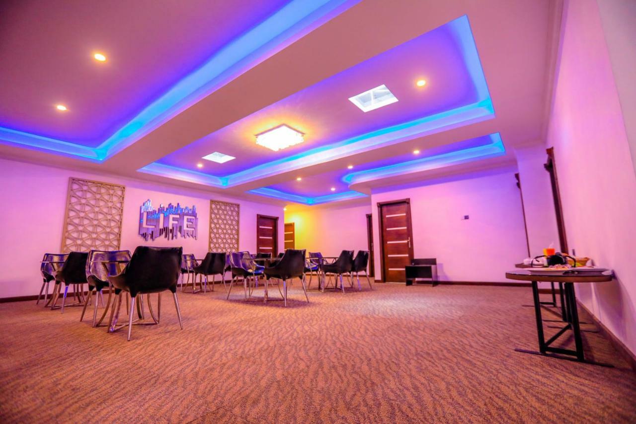 Huddle Hotel Nuwara Eliya Exterior foto